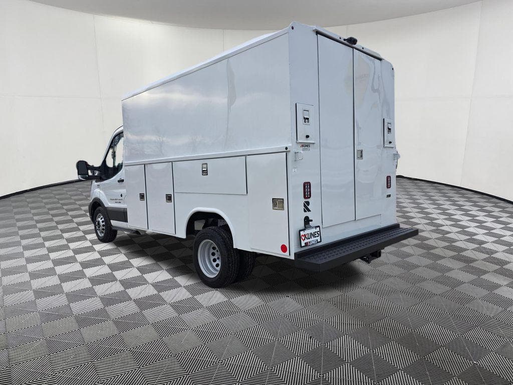 2024 Ford Transit-350 Base image 5