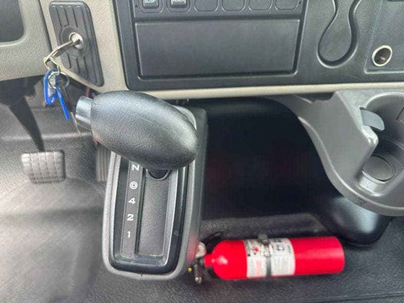 2017 International 4300 image 36