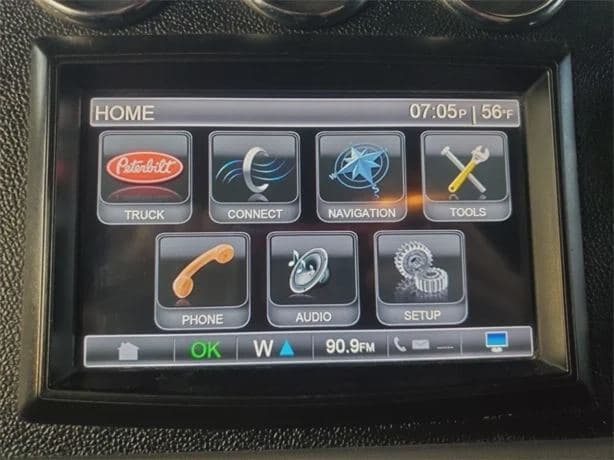 2016 PETERBILT 389 image 14