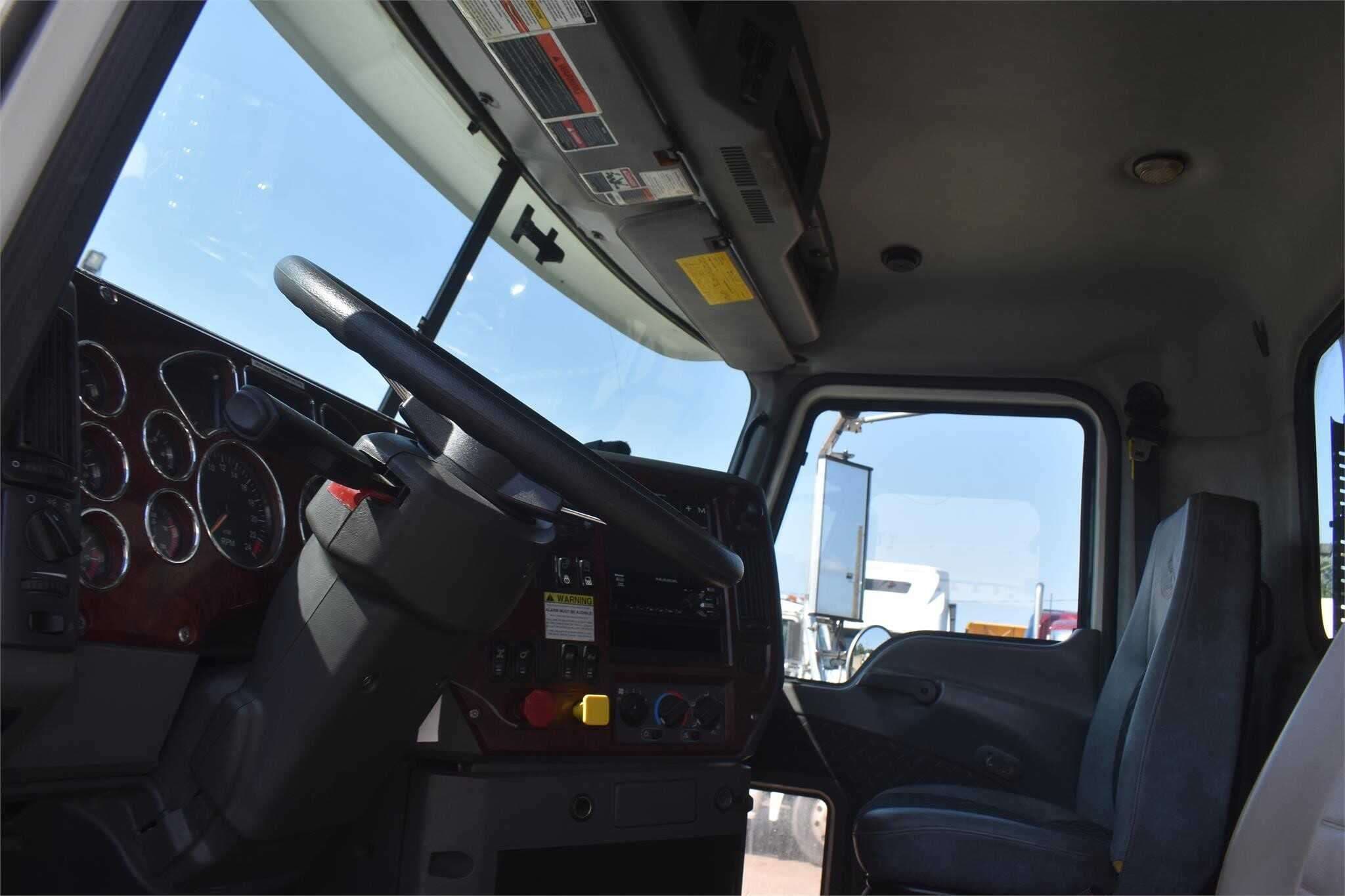 2017 Mack CXU613 Pinnacle image 7