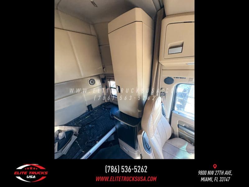 2019 Kenworth T600 image 21