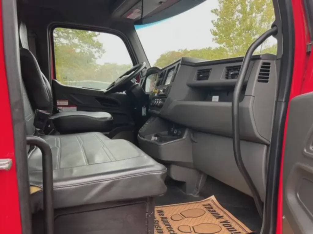 2022 Peterbilt 536 image 6