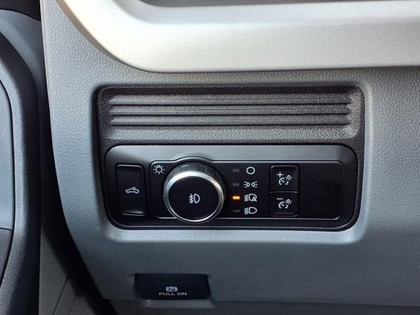 2025 Ford F350 image 21