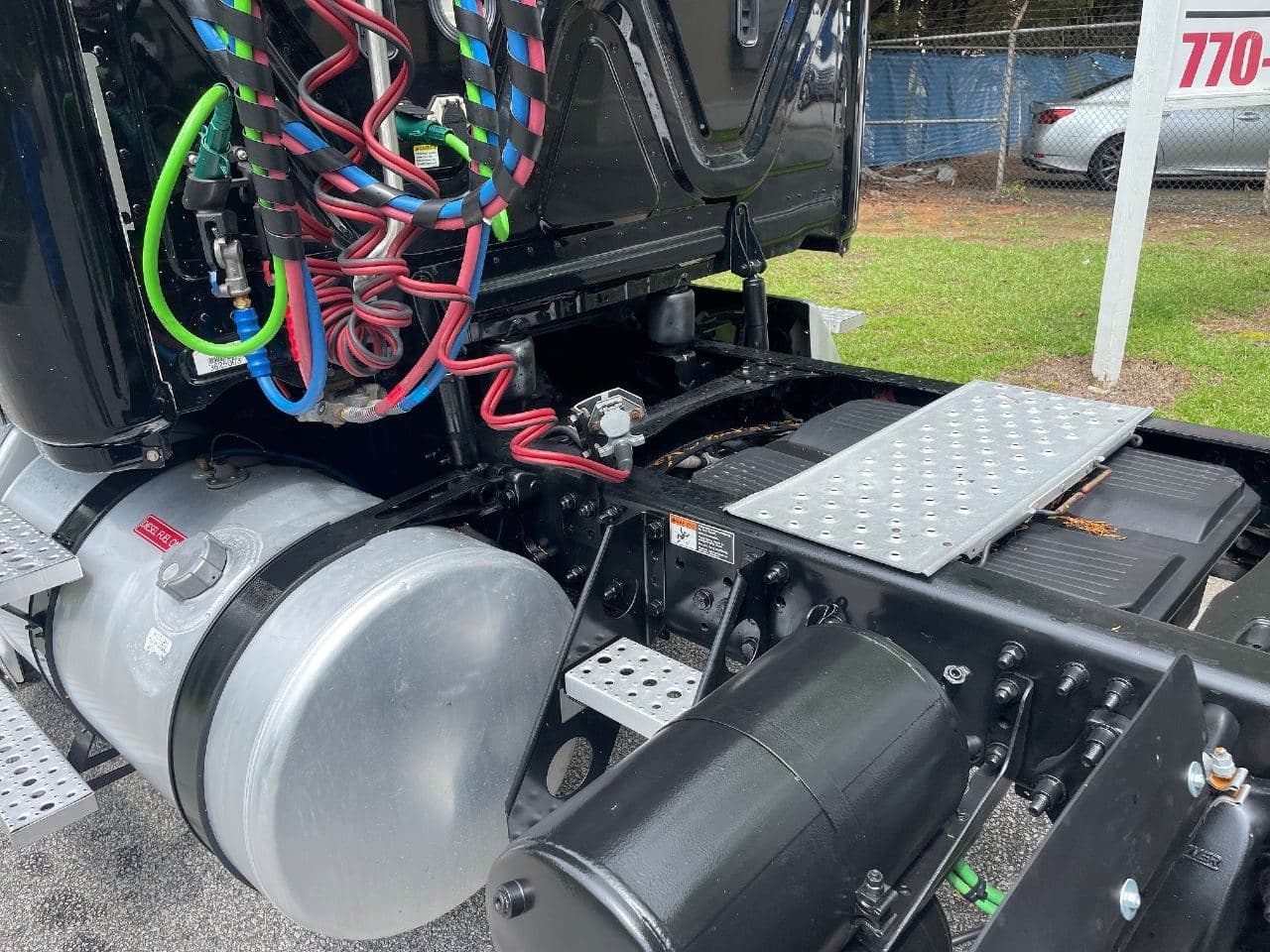 2018 Freightliner Cascadia 125 image 11