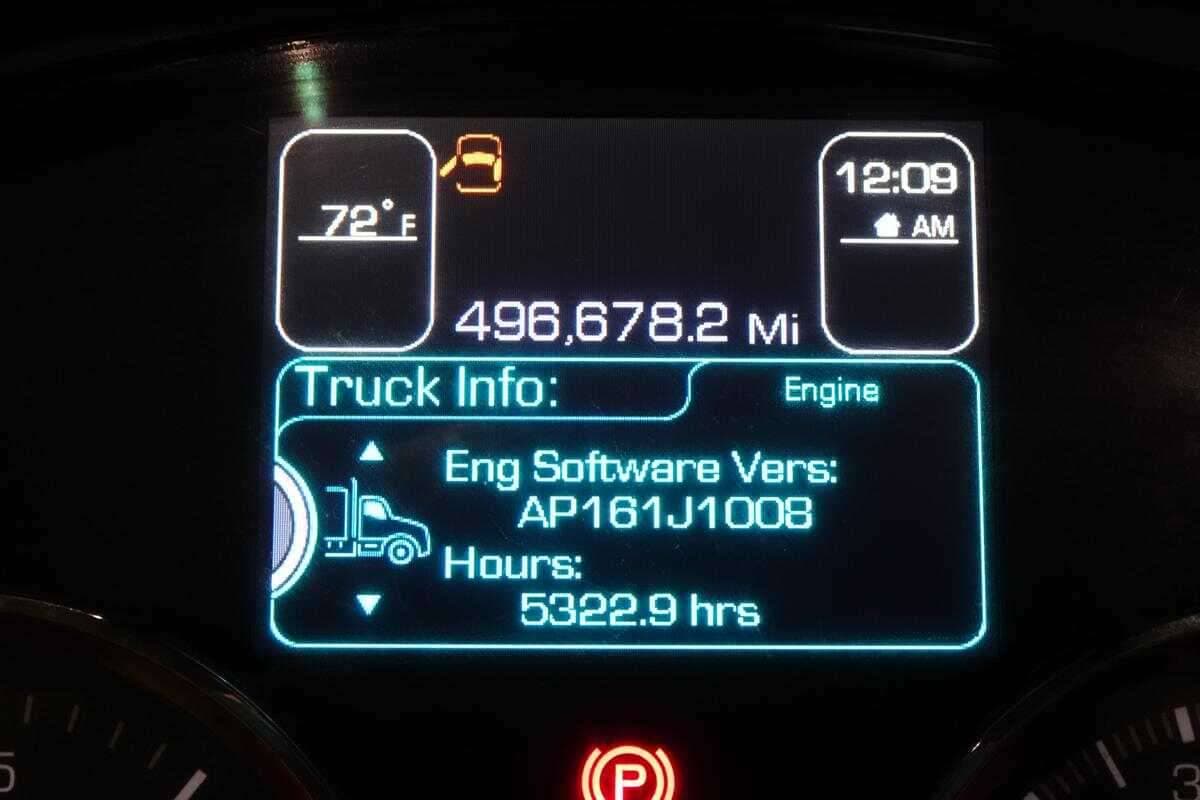 2017 Kenworth T880 image 9