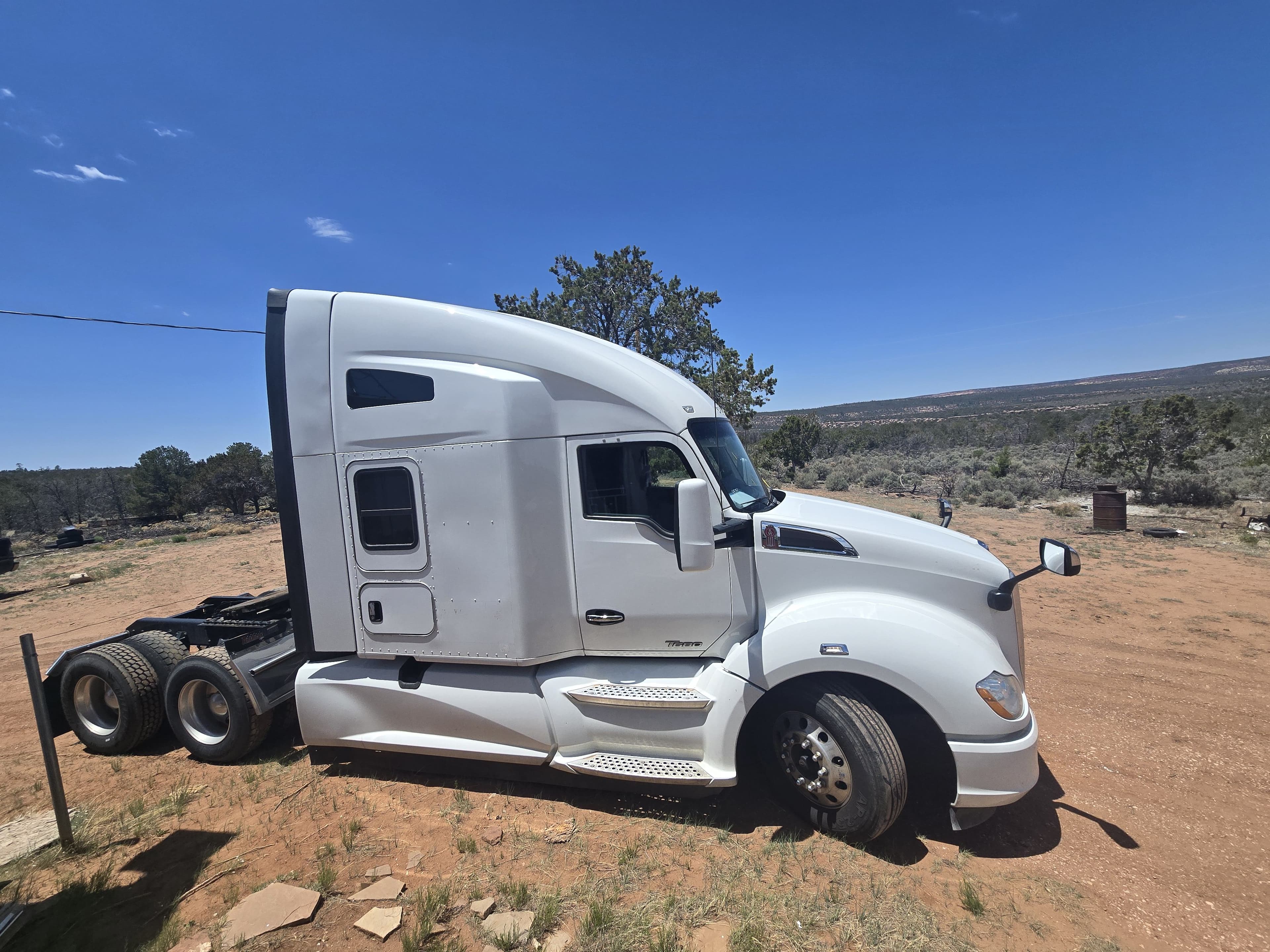 2020 Kenworth T680 image 4