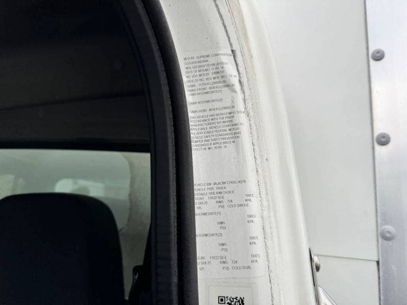 2019 Freightliner M2 106 image 34