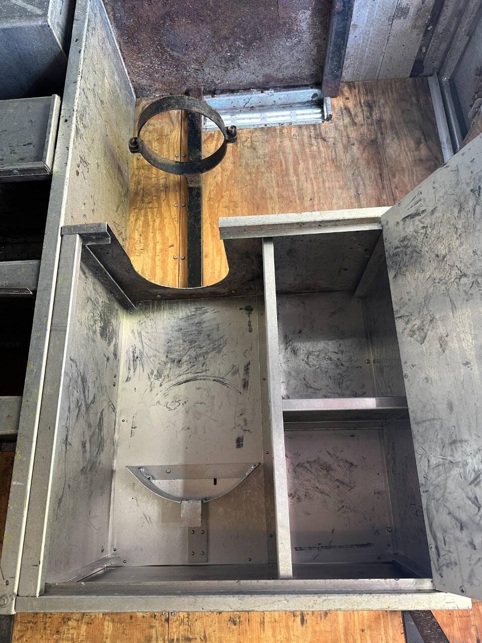 2014 Freightliner MT45 image 34