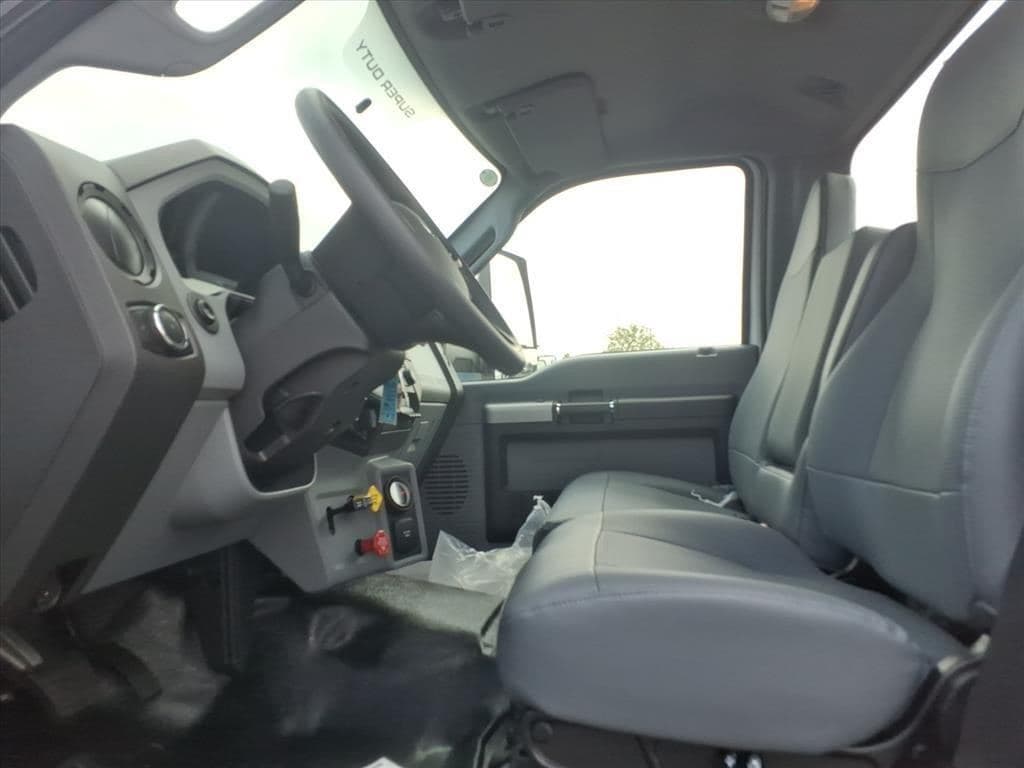2027 Ford F750 SD image 9