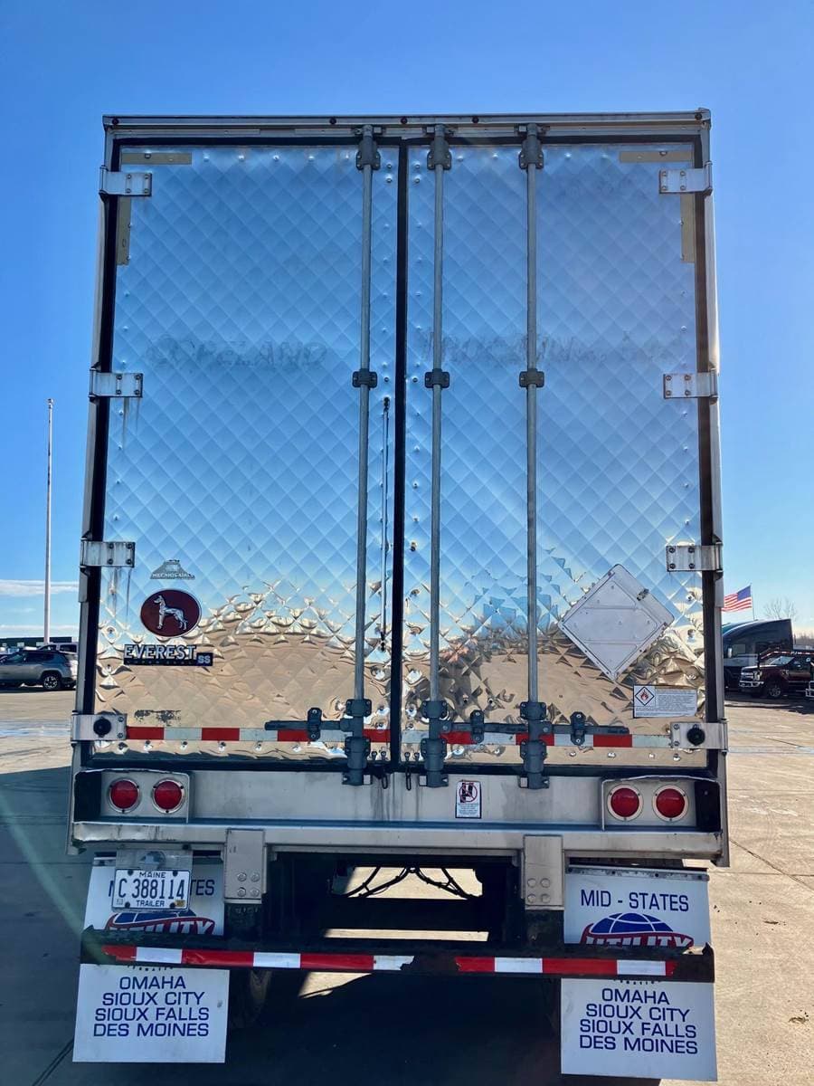 2018 Great Dane 53 ft Reefer Trailer - Sliding Axle, Thermo King image 6
