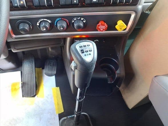 2026 Kenworth W900 image 20