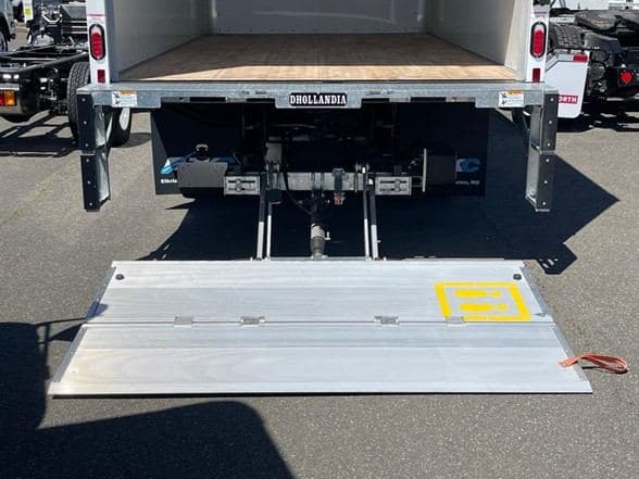 2024 Isuzu NPR HD image 14