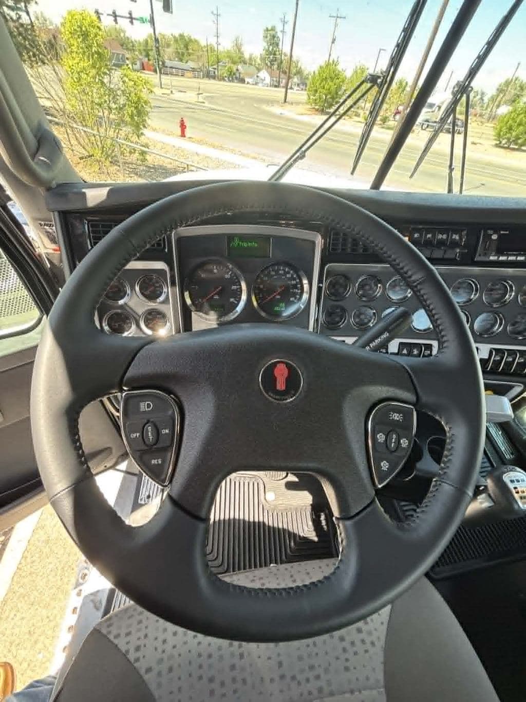 New 2027 KENWORTH T800 image 18