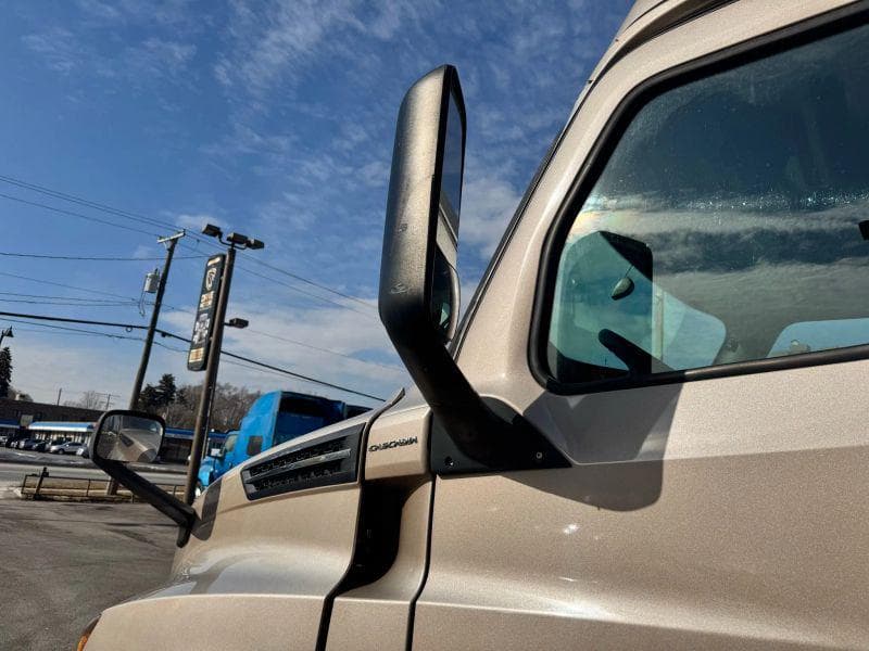 2019 Freightliner Cascadia image 14