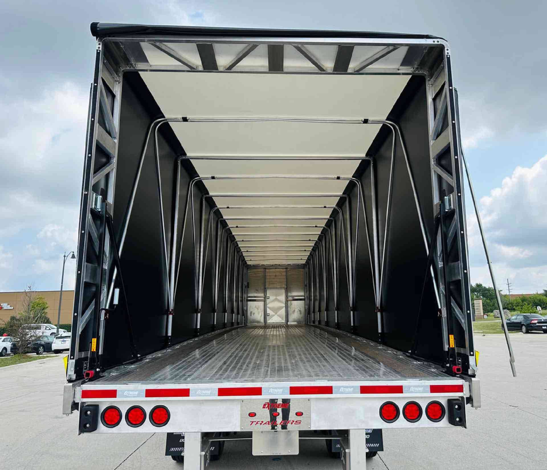 2027 Extreme XP55 Flatbed RAS w/ TarpStop Conestoga image 17