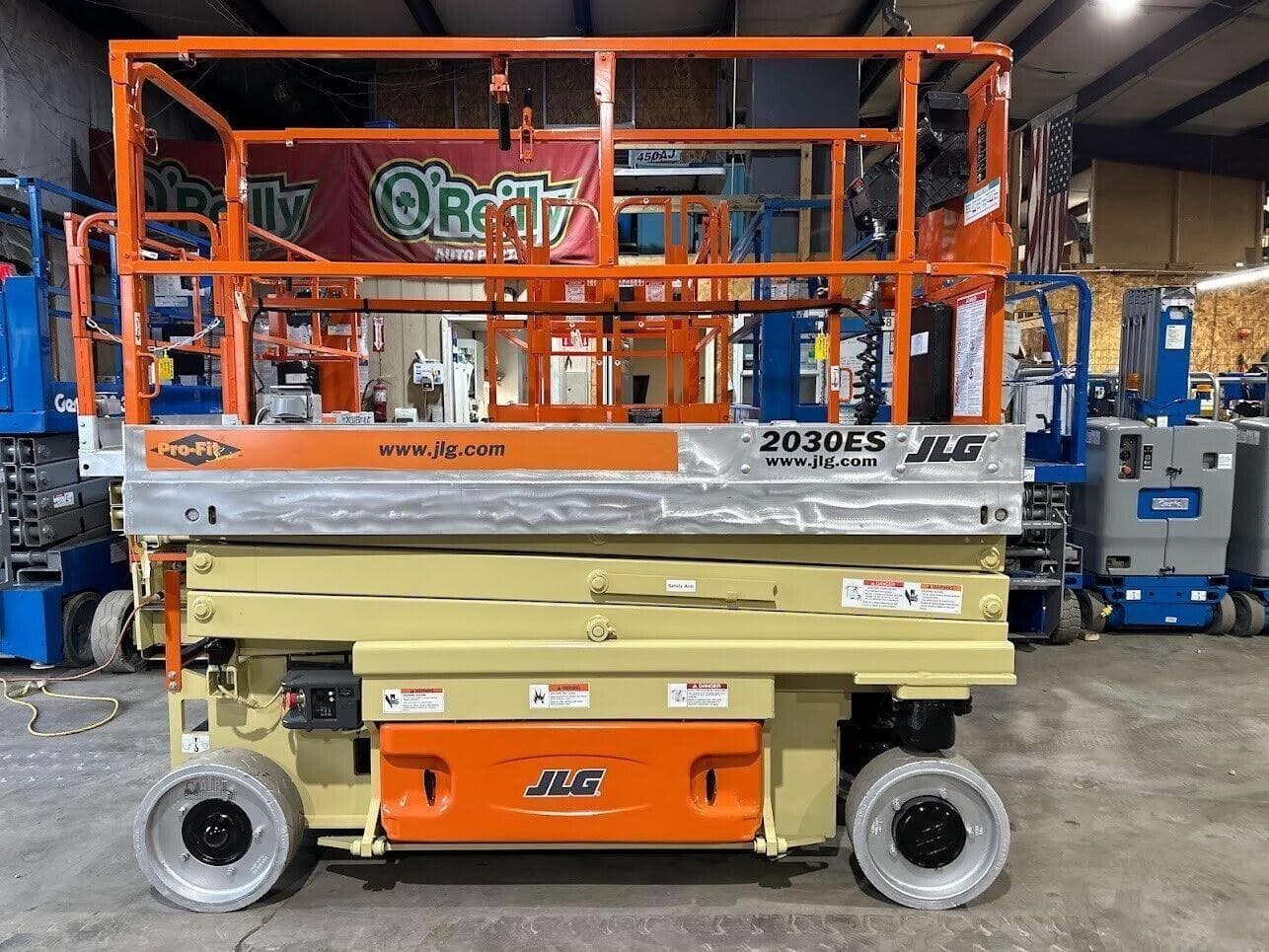 2015 JLG 2030ES image 8