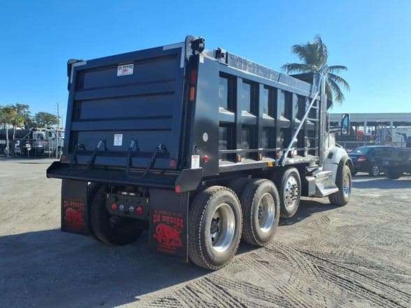 2026 Kenworth T880 image 10