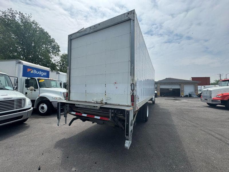 2018 Freightliner Cascadia 125 image 5