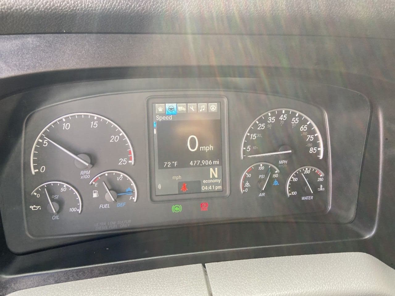 2020 Freightliner Cascadia image 11