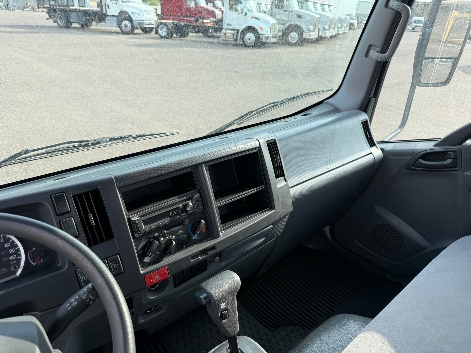 2019 Isuzu NPR-HD image 13