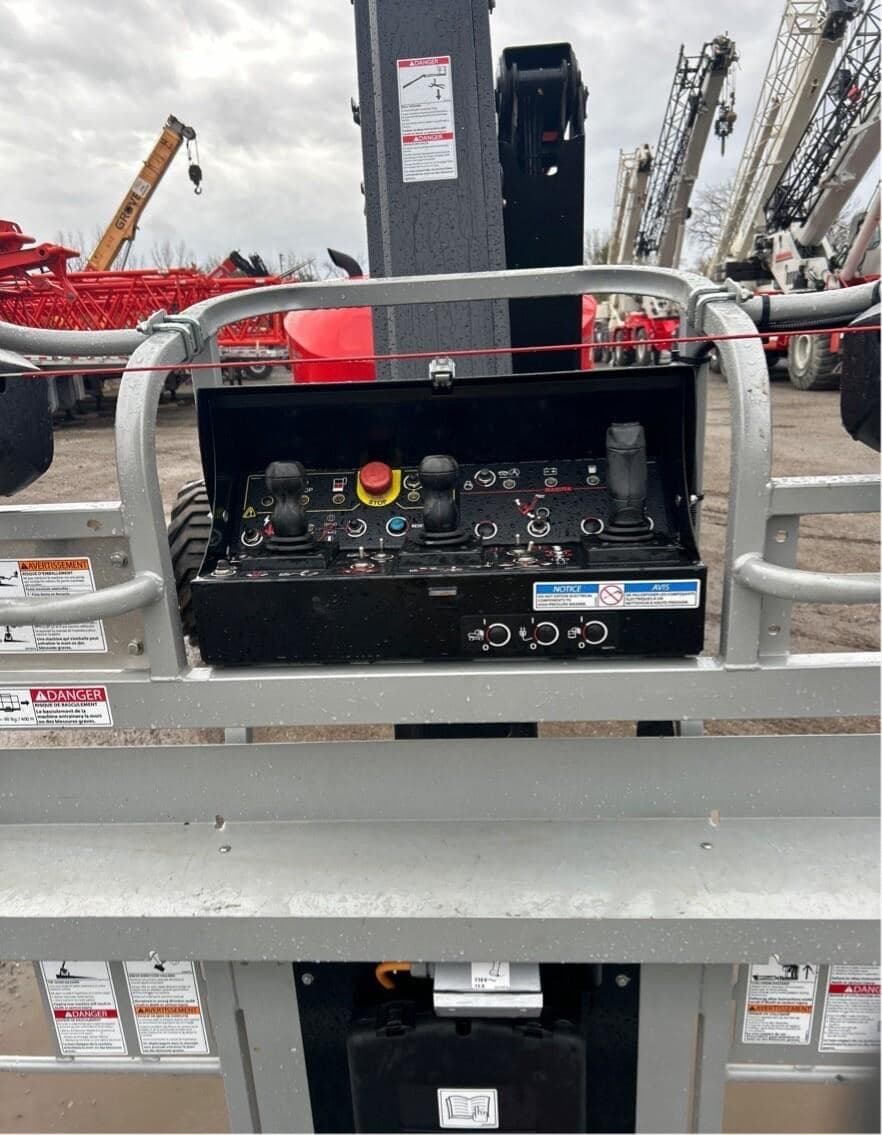 2025 MANITOU ATJ46+ PL2417 image 9
