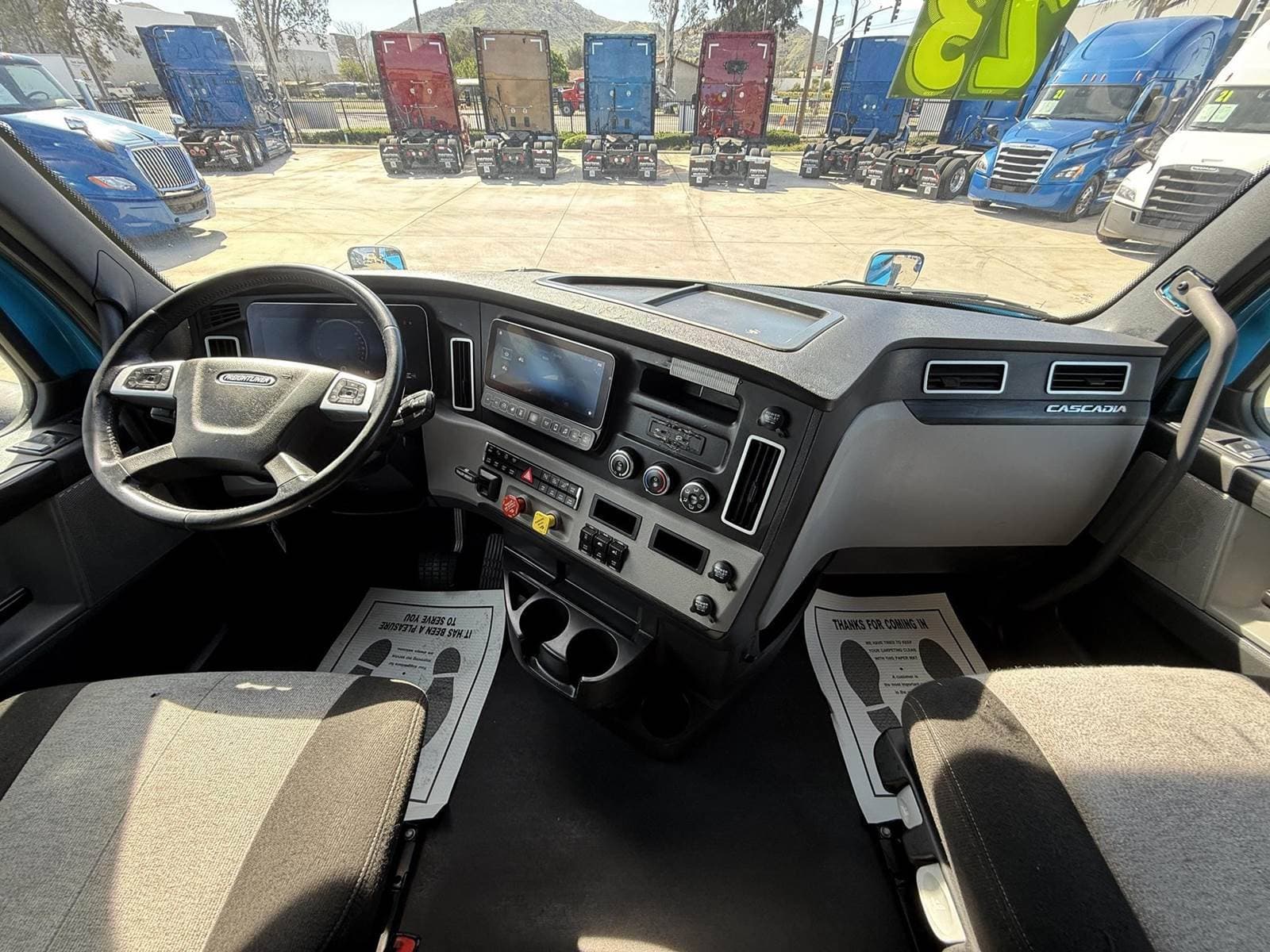 2023 Freightliner Cascadia 126 image 5