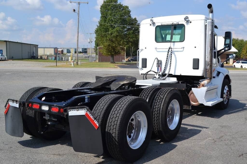 2019 Peterbilt 579 image 5