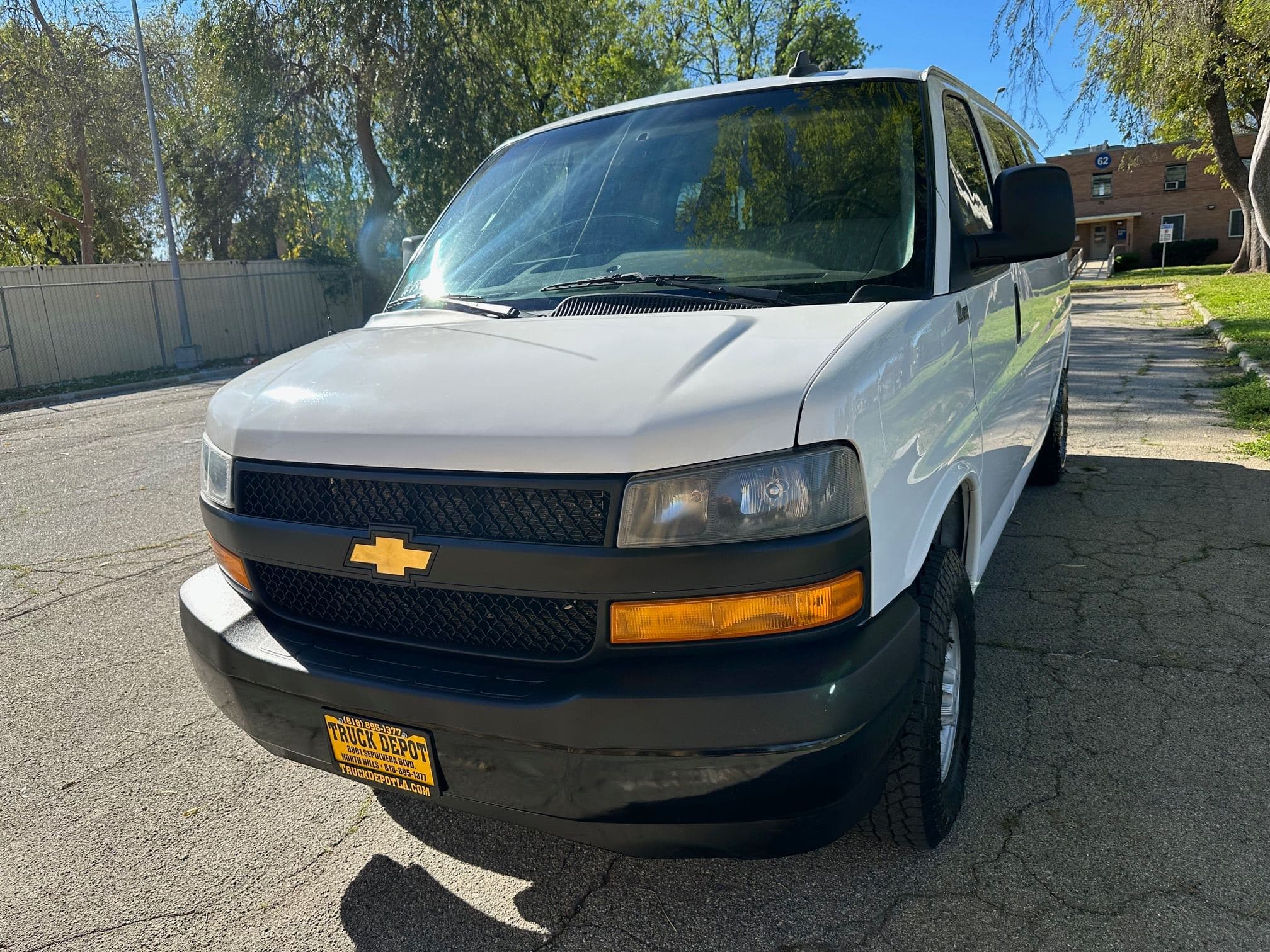 2019 CHEVROLET EXPRESS 3500 Quigley 4x4 Van 13480 image 10
