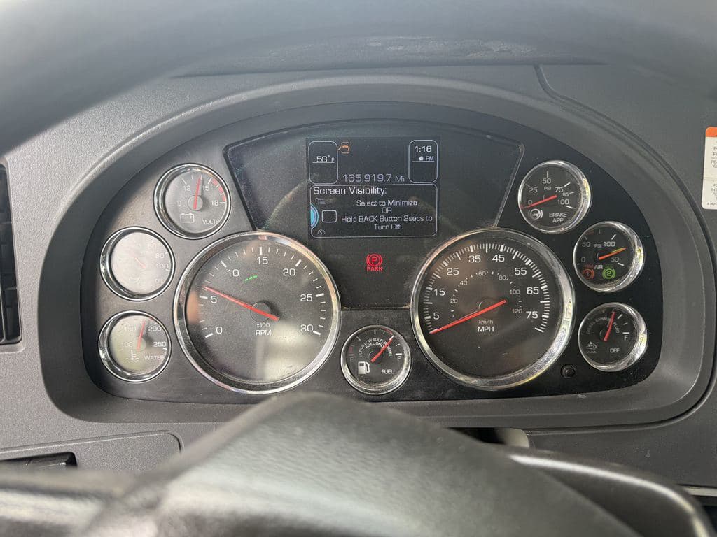 Used 2021 KENWORTH T880S image 15