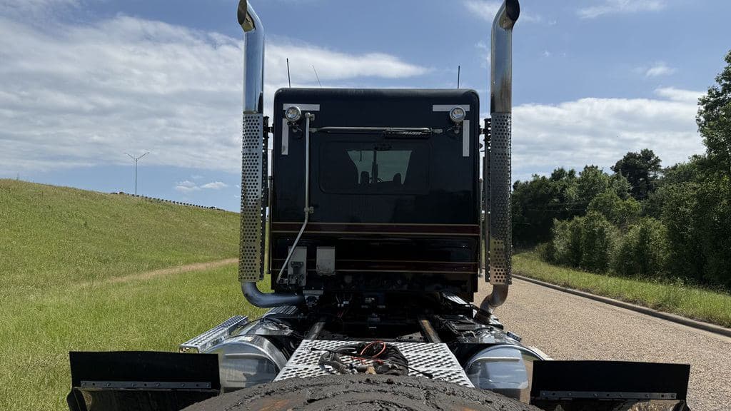 Used 2021 KENWORTH W900L image 8