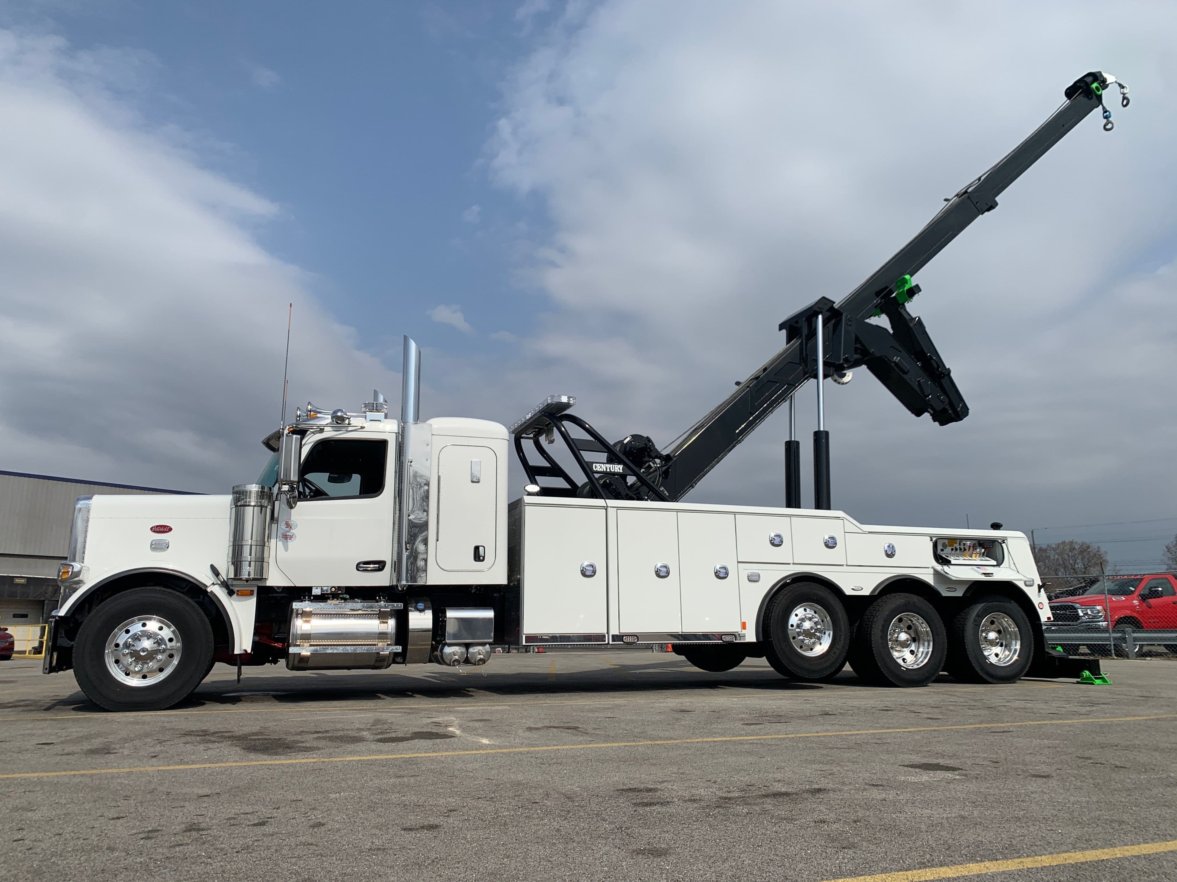 2025 Peterbilt 589 CENTURY 9055XL  (SK#: 6066C)  image 18