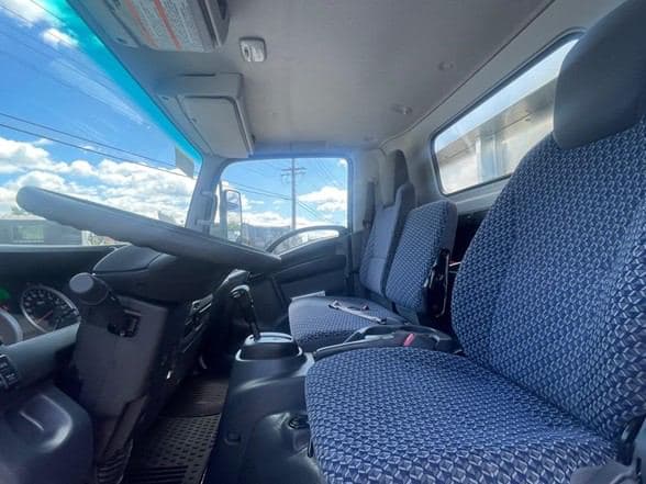 2024 Isuzu 3500 image 17