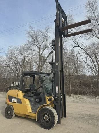 2017 Caterpillar GP55N1 image 9