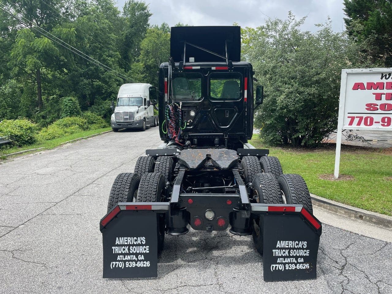 2018 Freightliner Cascadia 125 image 7