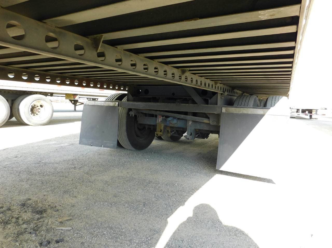 2000 Alloy Trailers - FRP 53' Dry Van Trailer image 6