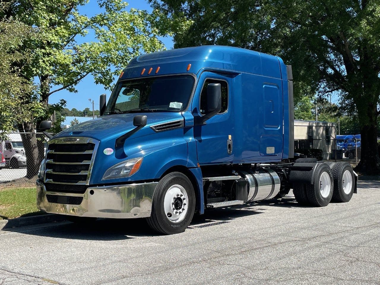 2020 Freightliner Cascadia 126 image 8