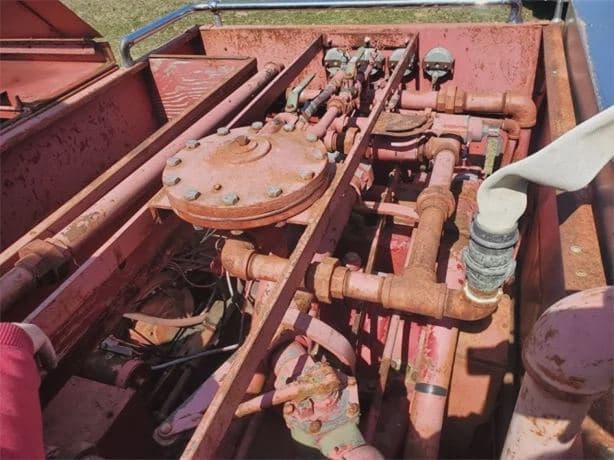 1948 AMERICAN LAFRANCE 700 image 2