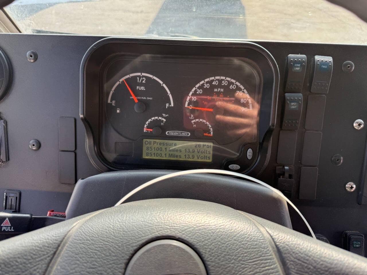 2021 Freightliner MT45 image 13