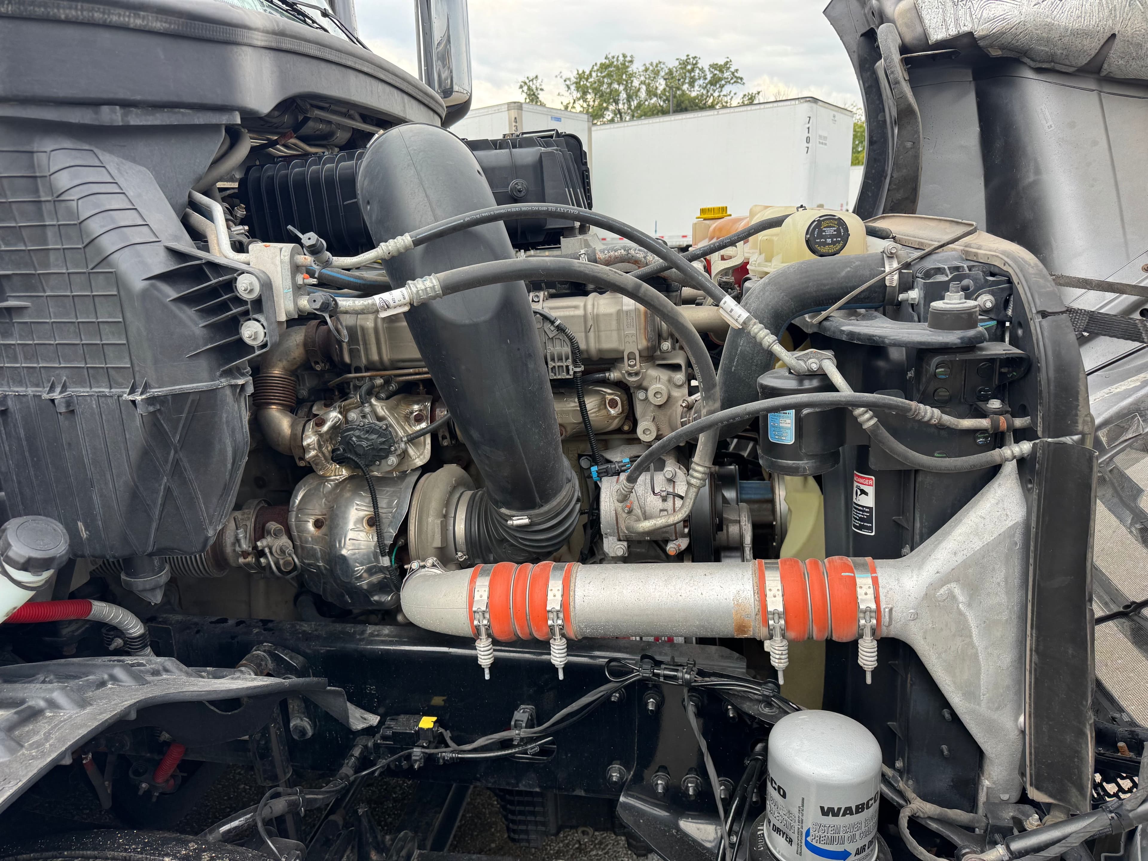 2022 Freightliner Cascadia 116 image 4