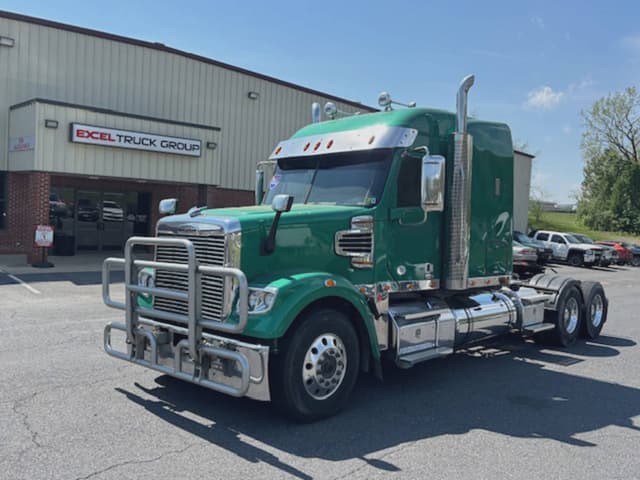 2022 FREIGHTLINER 122 SD