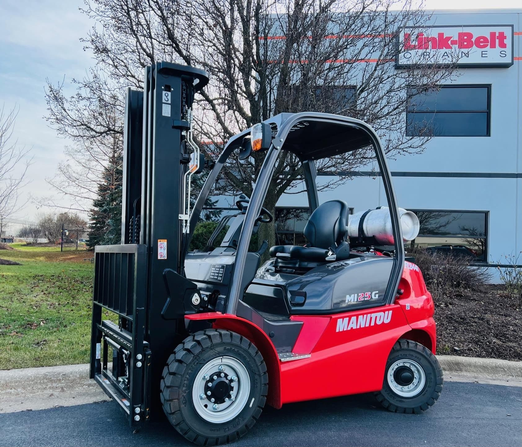2025 MANITOU MI25G image 2