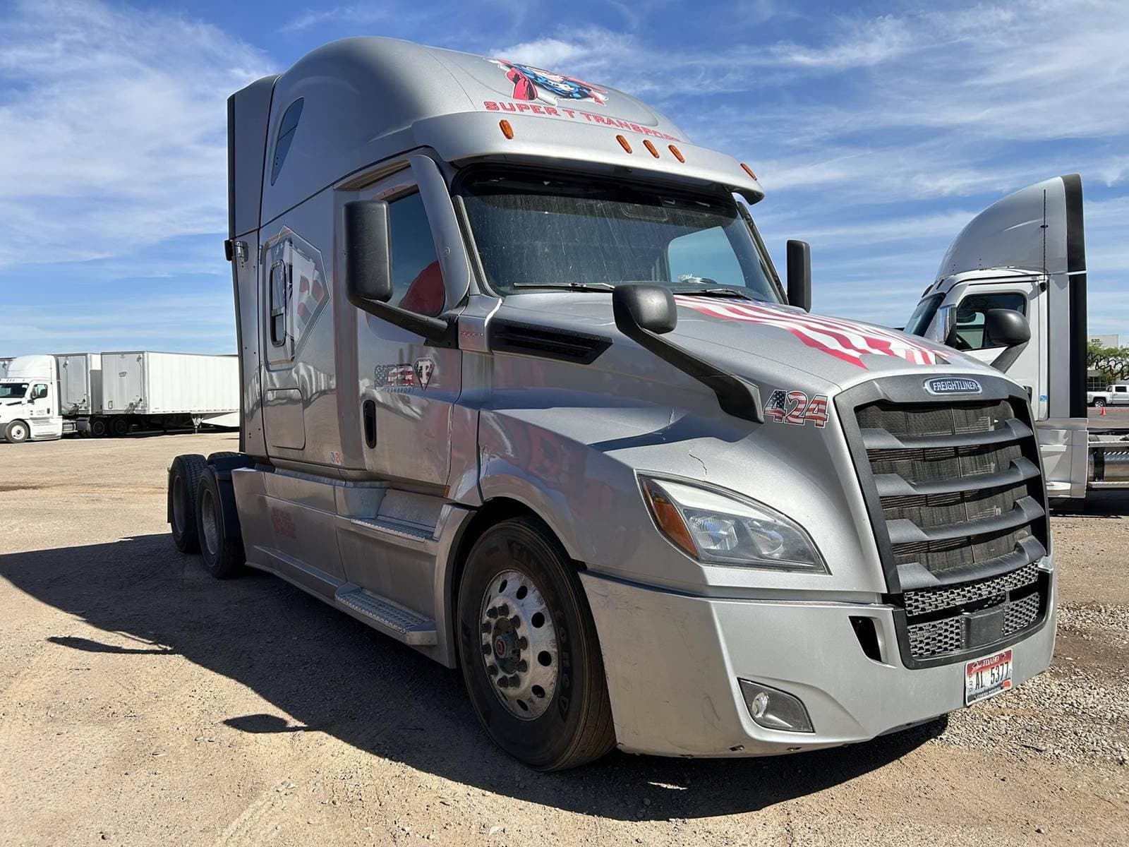 2022 Freightliner Cascadia image 3