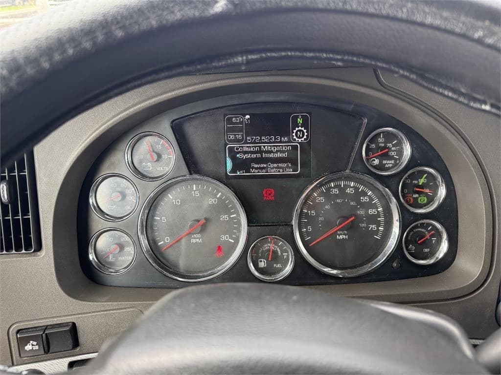 2019 Kenworth T680 image 5