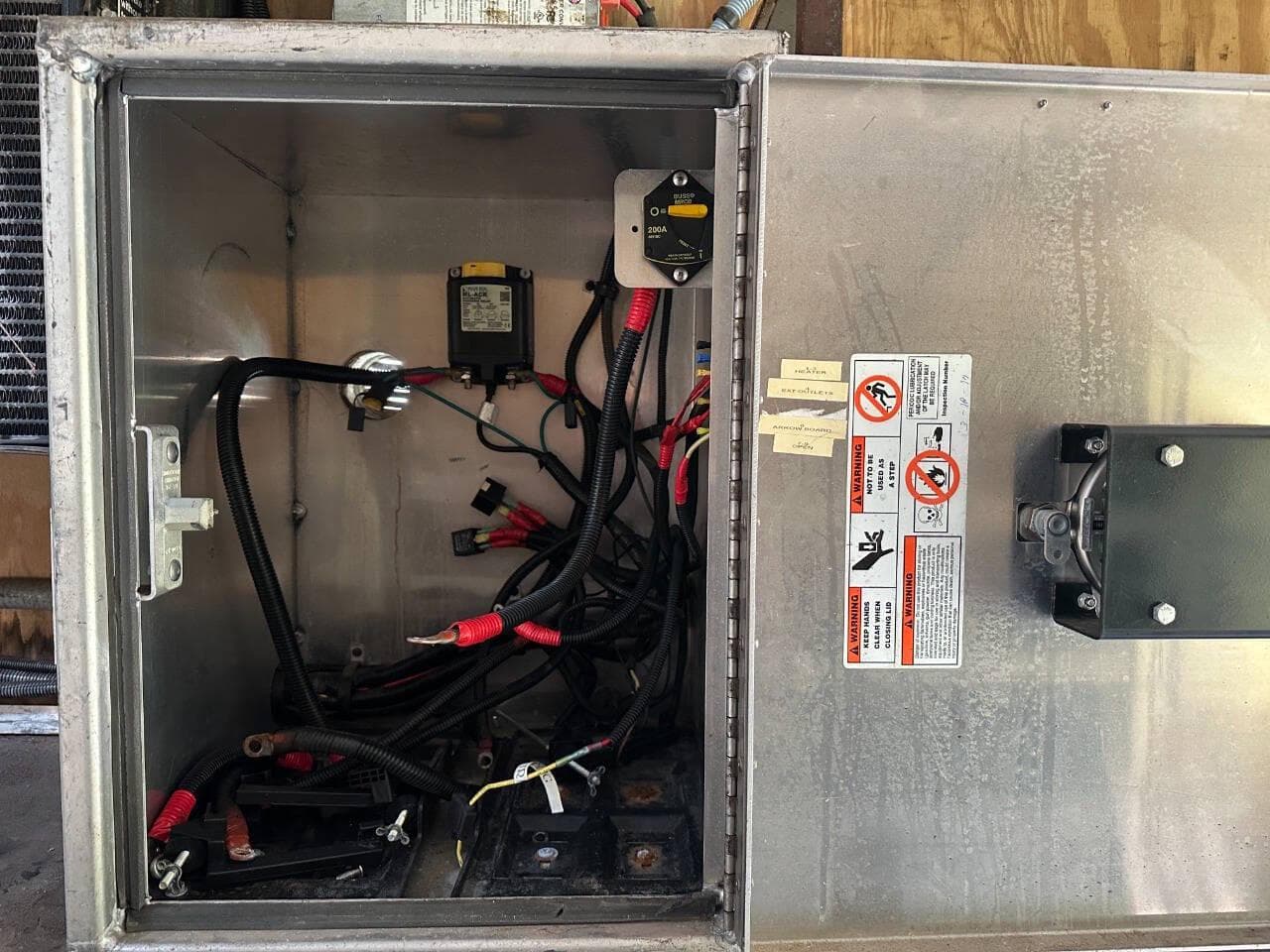 2014 Freightliner MT45 image 29