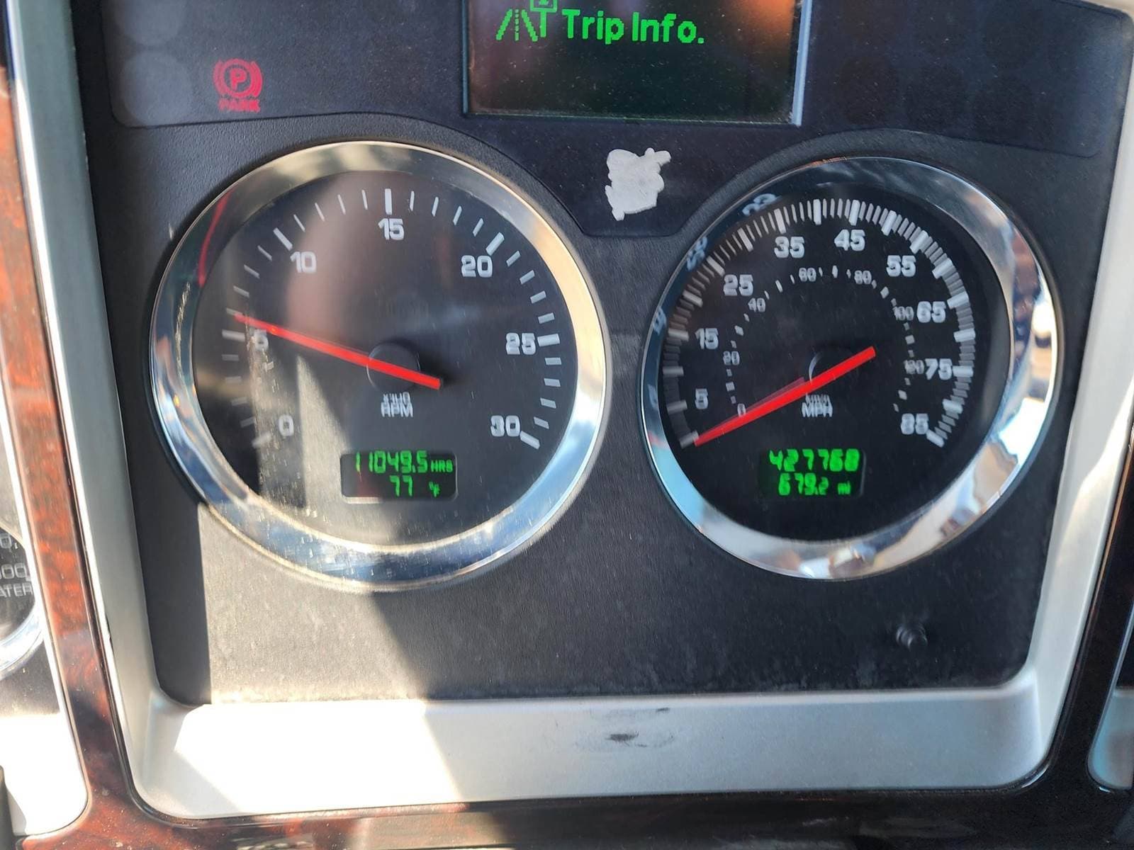 2020 Kenworth W9 Series image 8