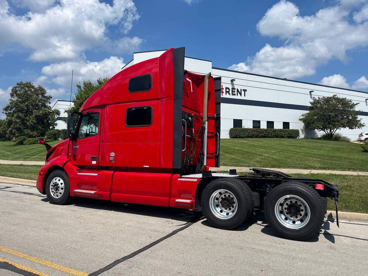 2020 Volvo VNL860 #1173 image 5