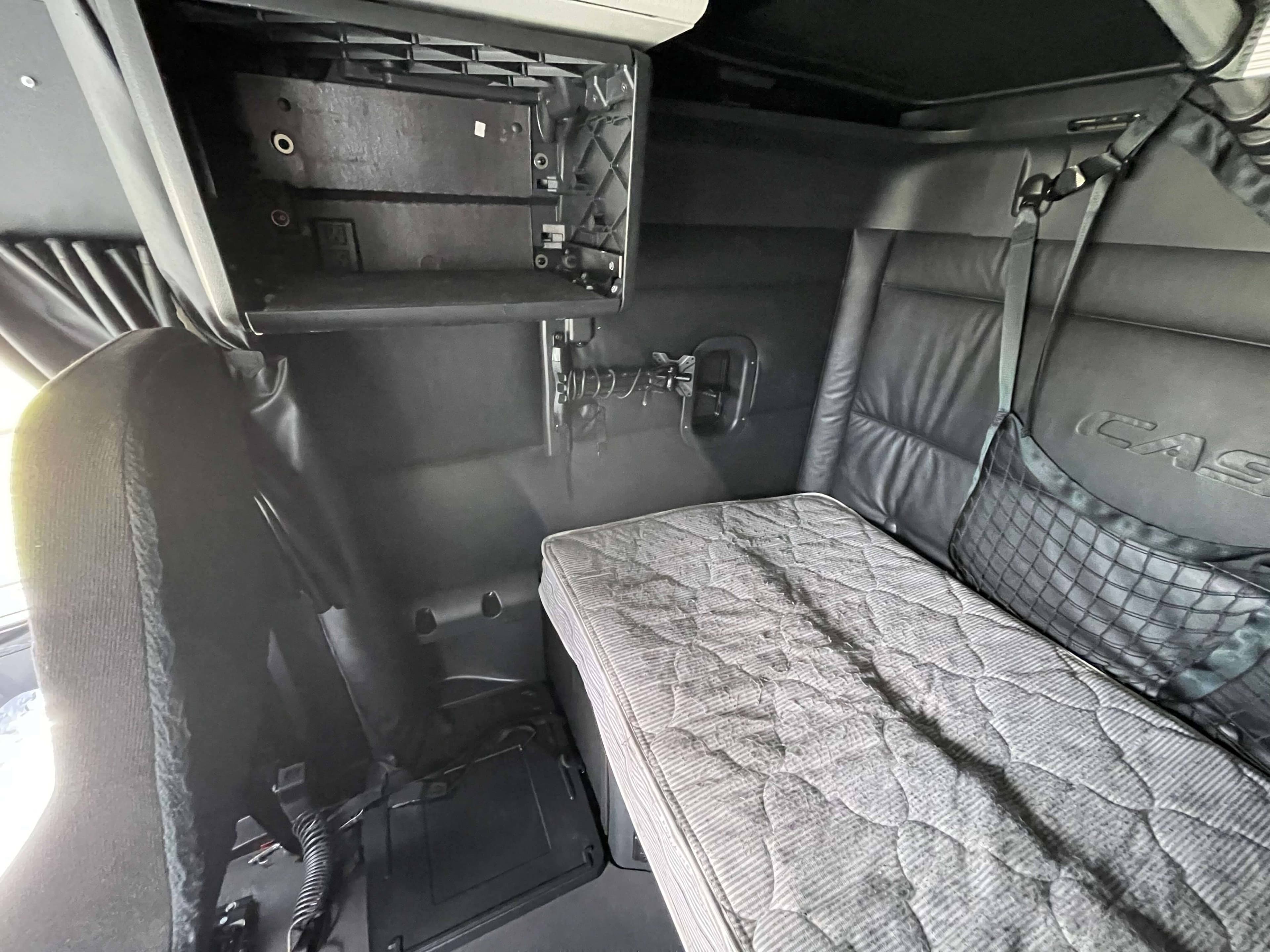 2023 Freightliner Cascadia 126 image 18