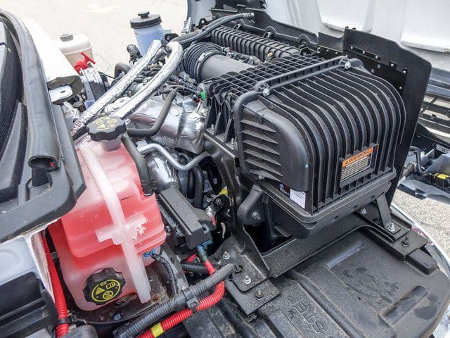 2024 Chevrolet Silverado 6500HD image 17