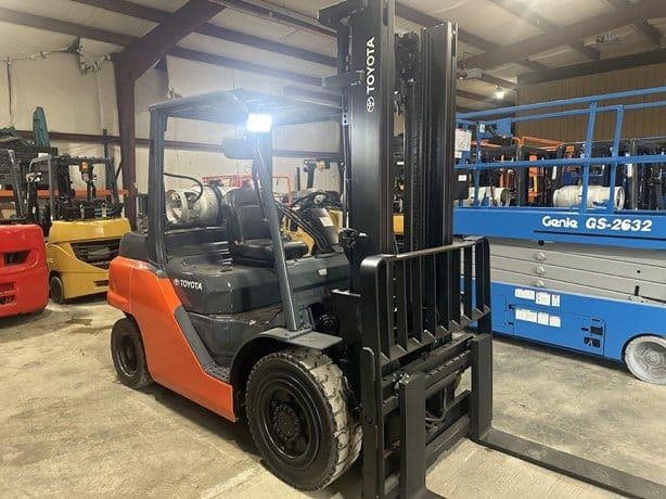 2014 TOYOTA 8FG35U image 11