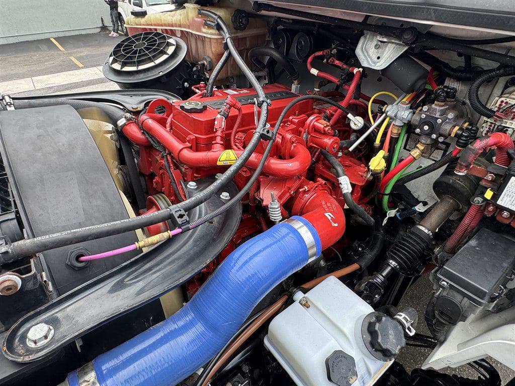 2018 Freightliner M2-106 image 47